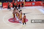 媒体人：男篮真的不用再练大秋和继伟了 让中生代多打&考察新生代