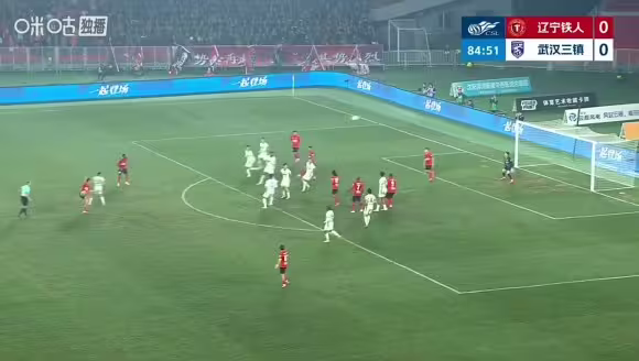 铁人价值千金的世界波！陈彬彬弧顶凌空射门打出世界波打破僵局